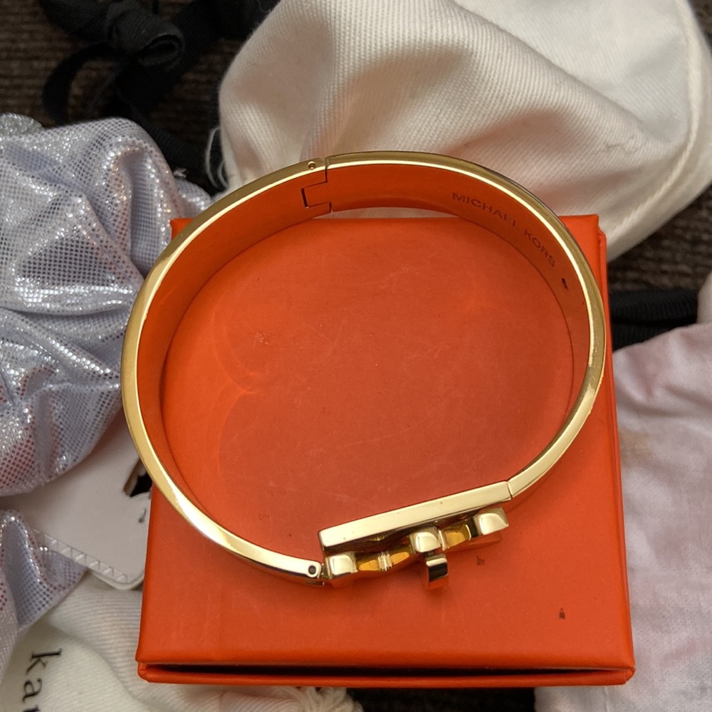 Michael Kors bracelet - Picture 2 of 4